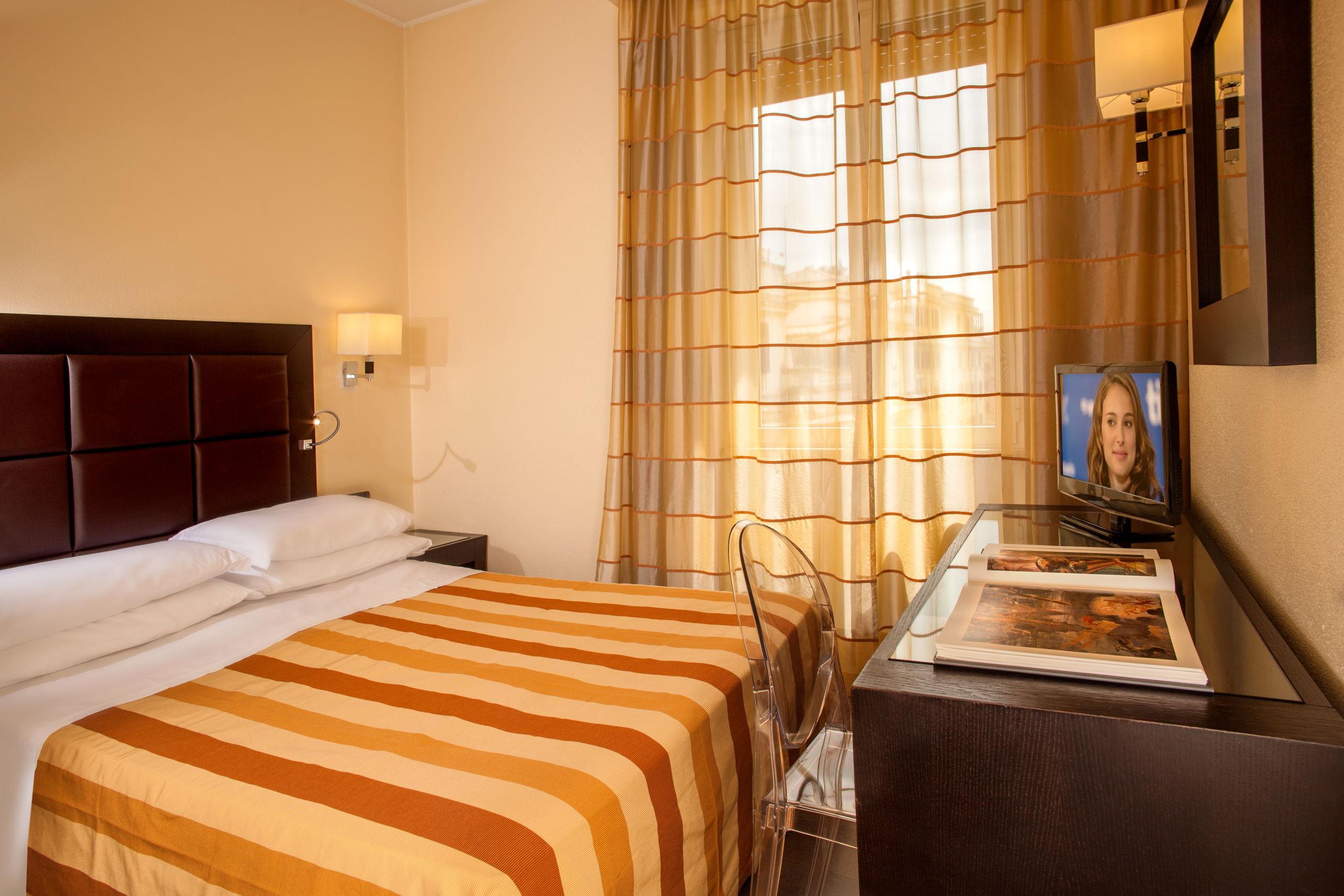 Hotel Buenos Aires Roma Esterno foto