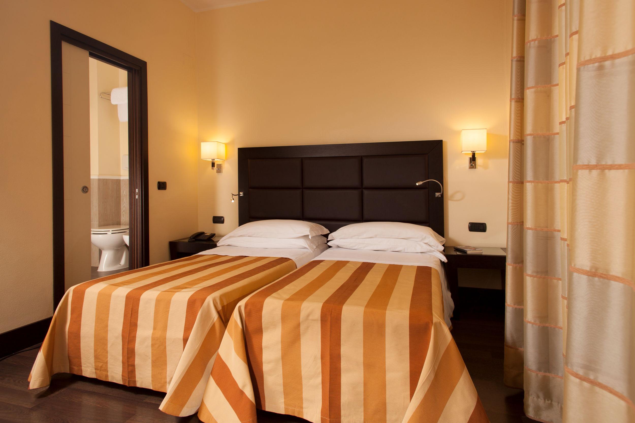 Hotel Buenos Aires Roma Esterno foto